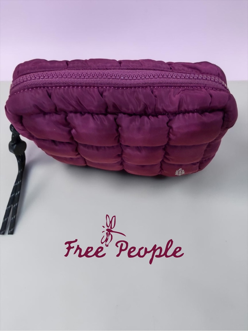 🔥 FP Movement Quilted Mini Case Free People BRAND NEW WITH TAGS! - Picture 3 of 7